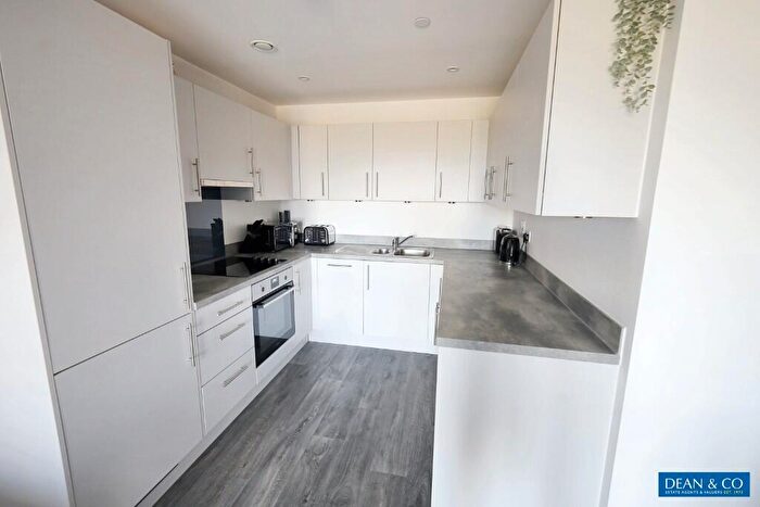 1 Bedroom Flat For Sale In Hangleton Way, Hove, East Sussex, BN3