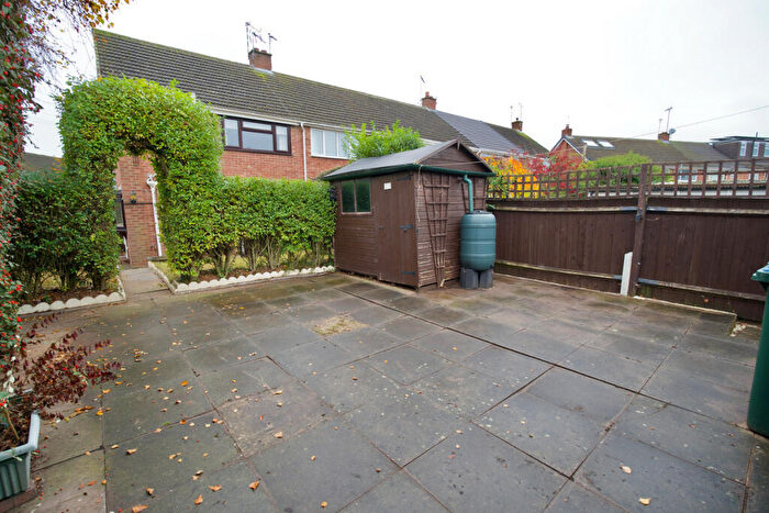 3 Bedroom End Of Terrace House For Sale In The Triangle, Coventry, CV5