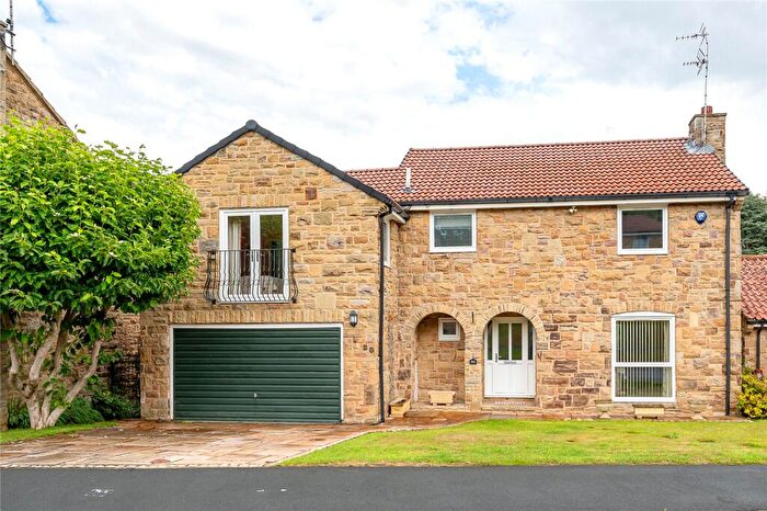 5 Bedroom Detached House For Sale In Cornmill Lane, Bardsey, LS17