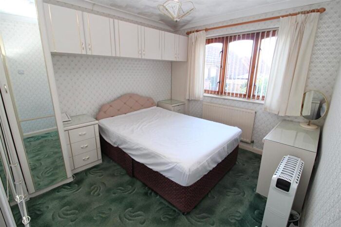 2 Bedroom Detached Bungalow For Sale In Barons Road, Bury St. Edmunds, IP33