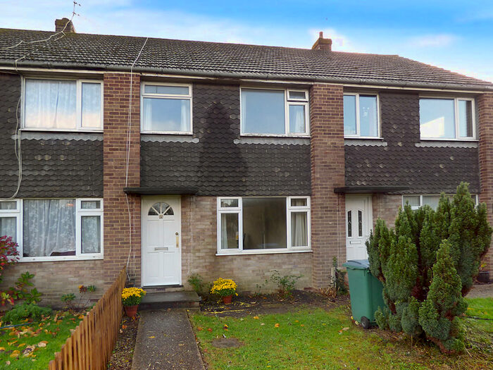 3 Bedroom Terraced House To Rent In The Street, Rustington, BN16