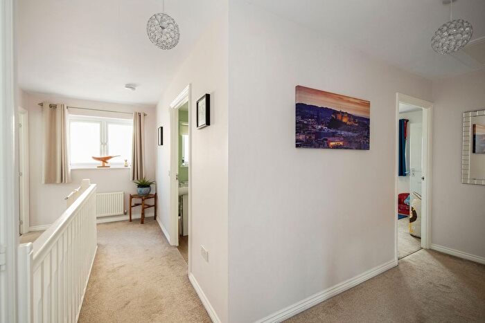 4 Bedroom Detached House For Sale In Miller Street, Winchburgh, EH52