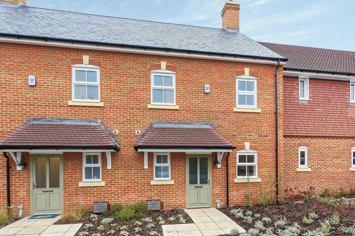 3 Bedroom Terraced House To Rent In Charlock Place, Woodhurst Park, RG42