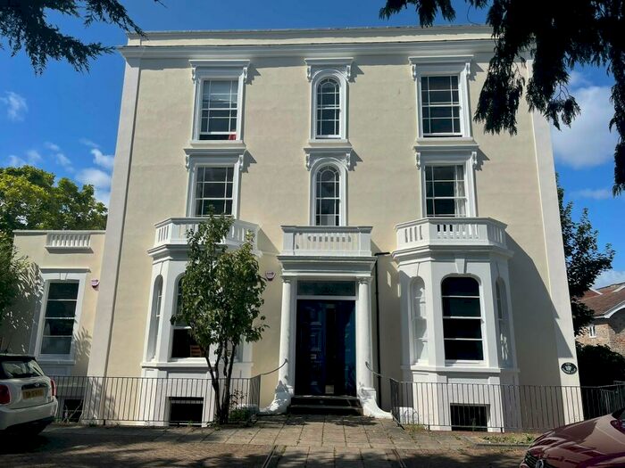 2 Bedroom Apartment To Rent In Alma Road, Clifton, BS8