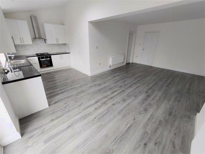 3 Bedroom House To Rent In Corbett Road, Brierley Hill, DY5