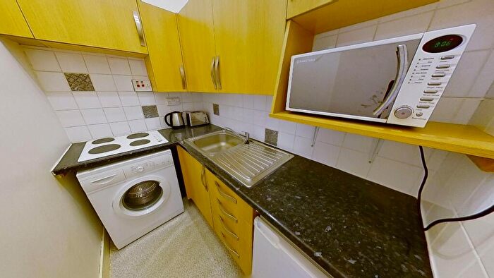 1 Bedroom Flat To Rent In Union Grove, City Centre, Aberdeen, AB10