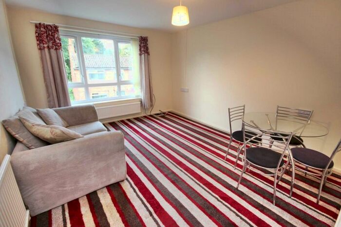 1 Bedroom Flat To Rent In Ballater Walk, Cheetham Hill, M8