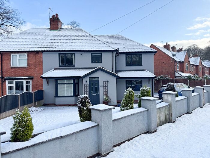 4 Bedroom Semi-Detached House For Sale In Underwood Road, Silverdale, Newcastle-Under-Lyme, ST5