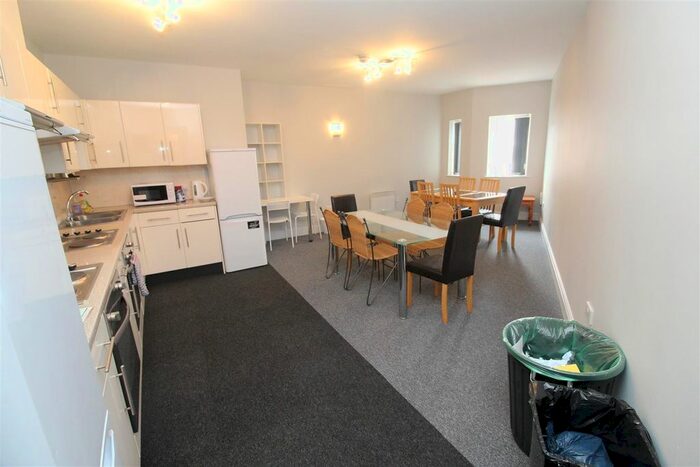 12 Bedroom Property To Rent In Darran Street, Cathays, Cardiff, CF24