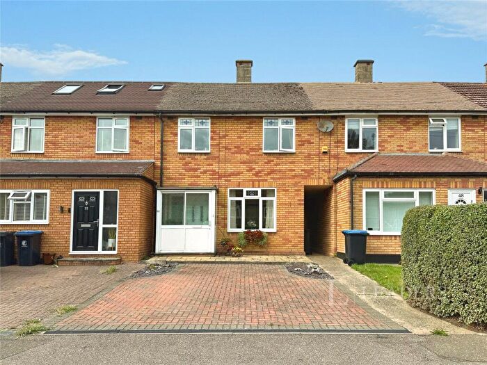 2 Bedroom Terraced House For Sale In Lushes Road, Loughton, Essex, IG10