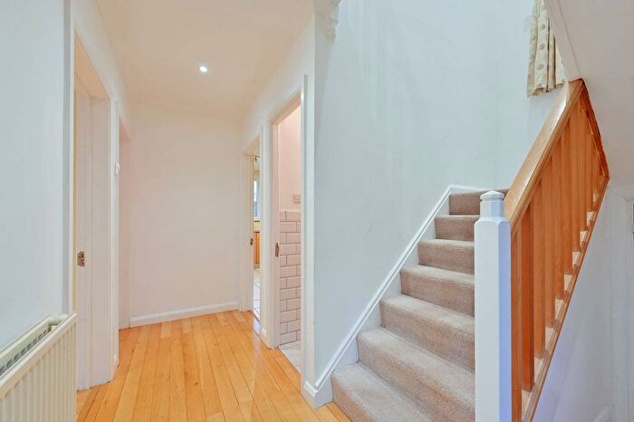 3 Bedroom Semi-Detached House To Rent In Bowring Green, Bushey, South Oxhey, WD19