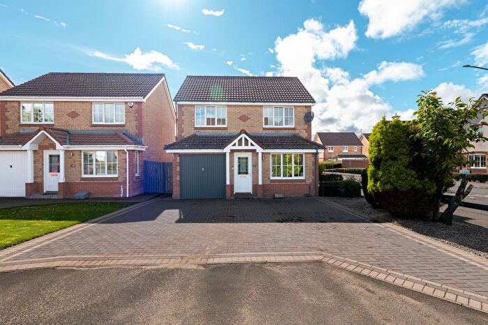 3 Bedroom Detached House For Sale In Badger Place, Broxburn, EH52