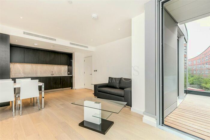 1 Bedroom Apartment To Rent In Charrington Tower, Biscayne Avenue, London, E14