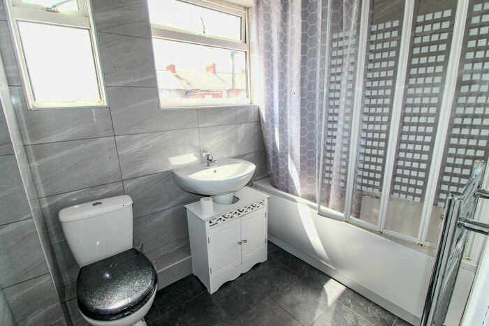 3 Bedroom Terraced House To Rent In Salisbury Street, Blyth, NE24