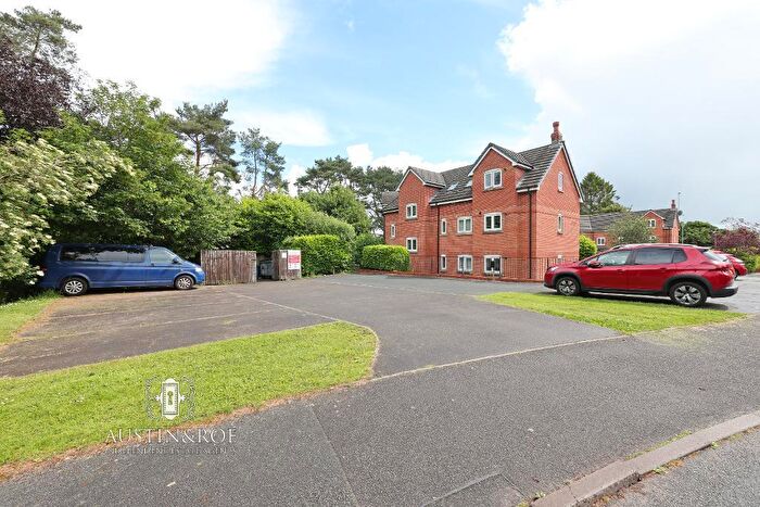 2 Bedroom Apartment To Rent In Lister Grove, Stallington Village, Blythe Bridge, Staffordshire, ST11