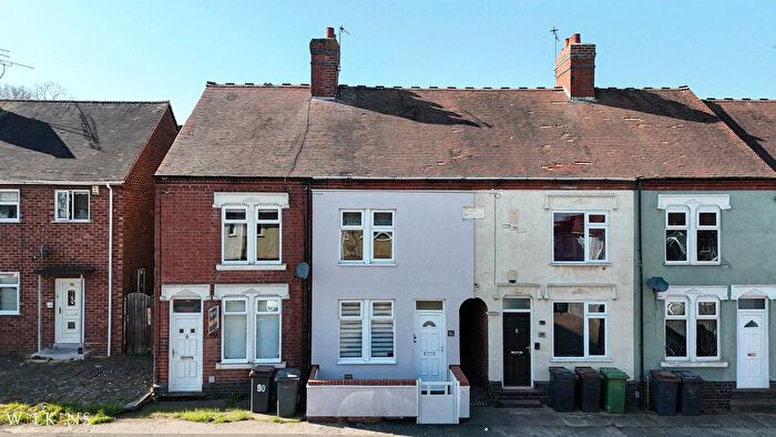 3 Bedroom Terraced House To Rent In Westbury Road, Nuneaton, Warwickshire, CV10
