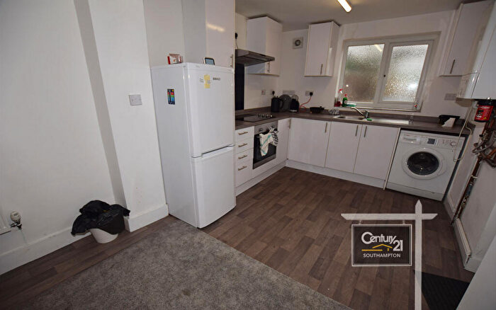 5 Bedroom Terraced House To Rent In |Ref: |, Milton Road, Southampton, SO15