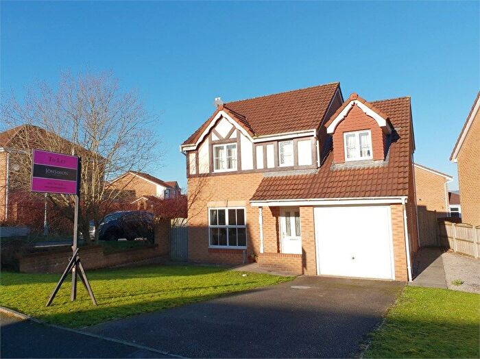 4 Bedroom Detached House To Rent In Greendale Drive, Radcliffe, Manchester, M26