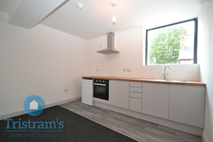 Studio To Rent In Bulwer Road, Lenton, NG7