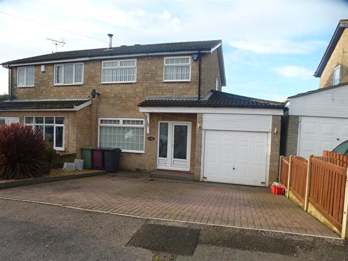 3 Bedroom Semi-Detached House To Rent In Recreation Road, New Houghton, Mansfield, NG19