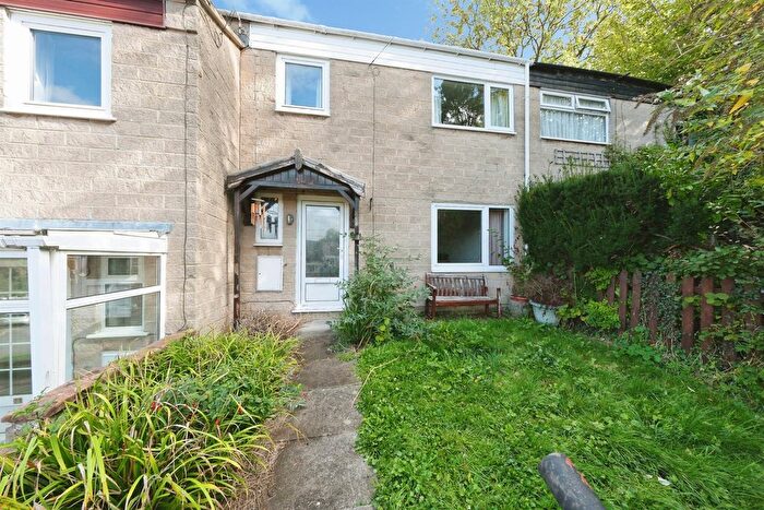 3 Bedroom Terraced House For Sale In Stanton Moor View, Matlock, DE4