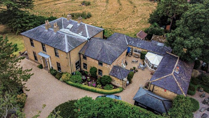 7 Bedroom Detached House For Sale In Station Road, South Willingham, LN8