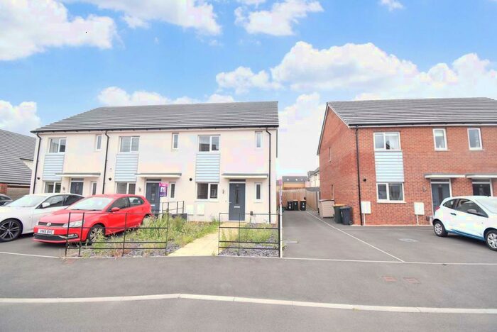 3 Bedroom House To Rent In Peru Close, Glan Llyn, Newport, NP19