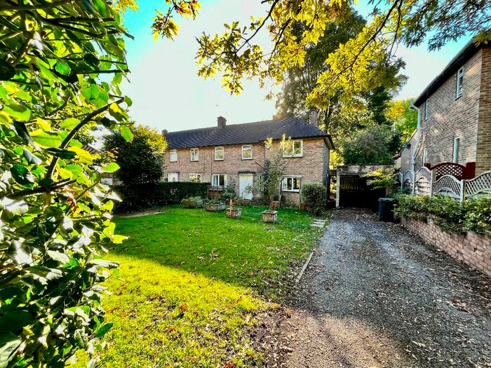 4 Bedroom Semi-Detached House To Rent In Endcliffe Vale Road, Sheffield, S10