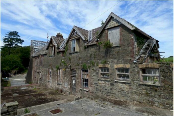 Barn Conversion For Sale In Llangynog, Carmarthen, SA33