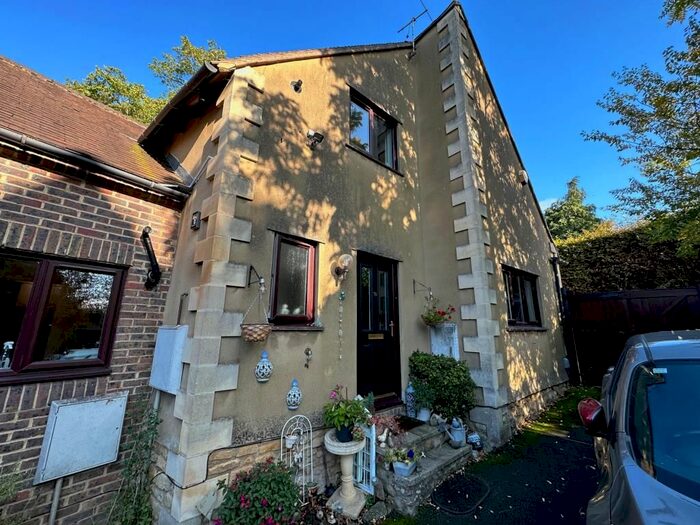 1 Bedroom Semi-Detached House To Rent In Church Way, Iffley, OX4