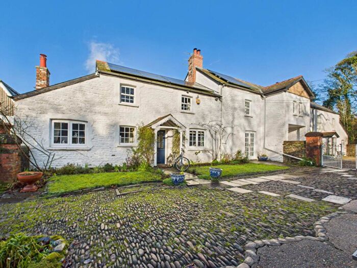 8 Bedroom Cluster House For Sale In Cardiff Castle Grounds, Blackweir, Cardiff, CF10