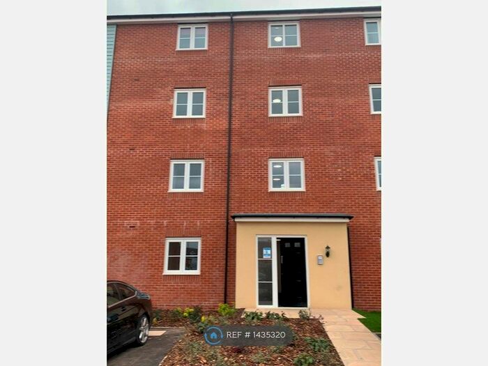 2 Bedroom Flat To Rent In Liberty Lane, West Bromwich, B70