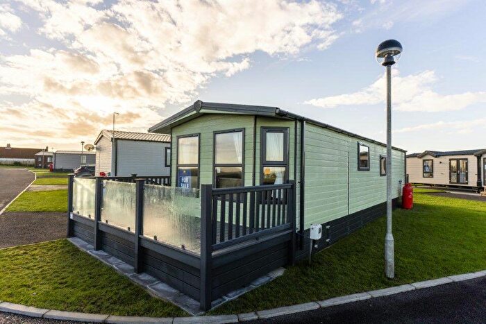 2 Bedroom Caravan For Sale In Mappleton, Hornsea, HU18