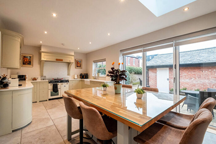 3 Bedroom End Of Terrace House For Sale In East Cliffe, Lytham, FY8