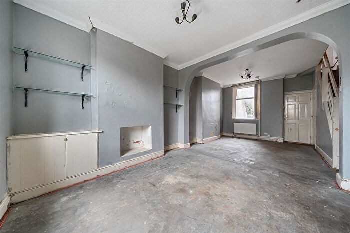 2 Bedroom Terraced House For Sale In Newton Road, Newton, Swansea, SA3