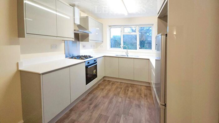 3 Bedroom Terraced House To Rent In Roseland Road, Kenilworth, CV8
