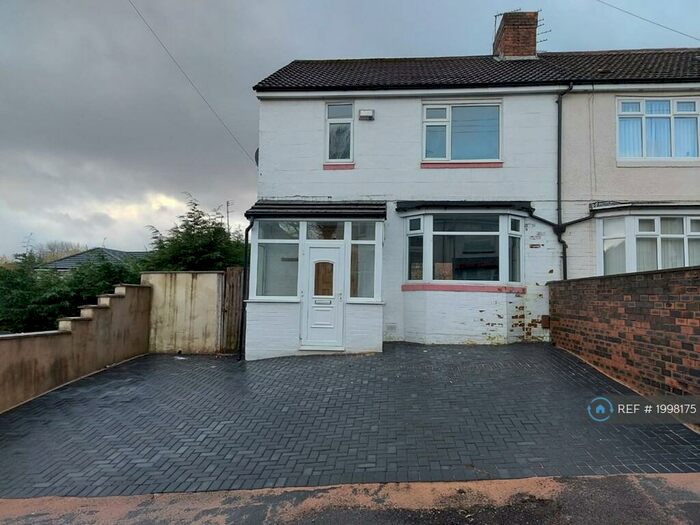 3 Bedroom Semi-Detached House To Rent In Welford Road, Manchester, M8