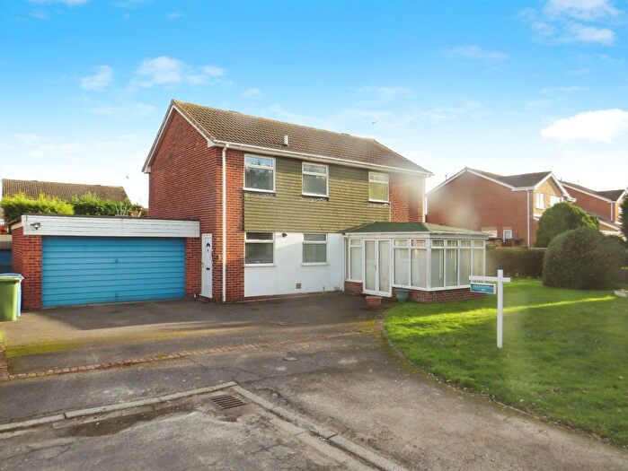 4 Bedroom Detached House For Sale In Haddon Road, Retford, DN22