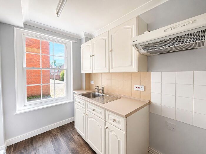 1 Bedroom Flat To Rent In North Street, Horncastle, LN9