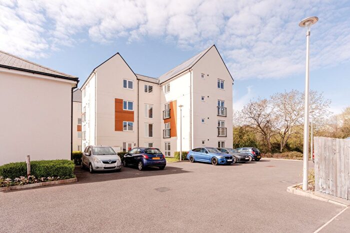1 Bedroom Flat For Sale In Paper Mill Gardens, Portishead, BS20