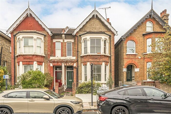 2 Bedroom Flat For Sale In Annandale Road, Greenwich, SE10