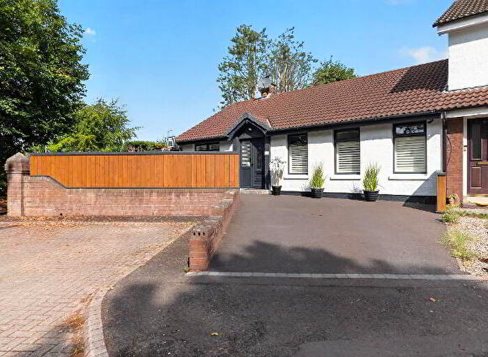 3 Bedroom End-terrace Bungalows For Sale In Carson Court, Lisburn, BT28