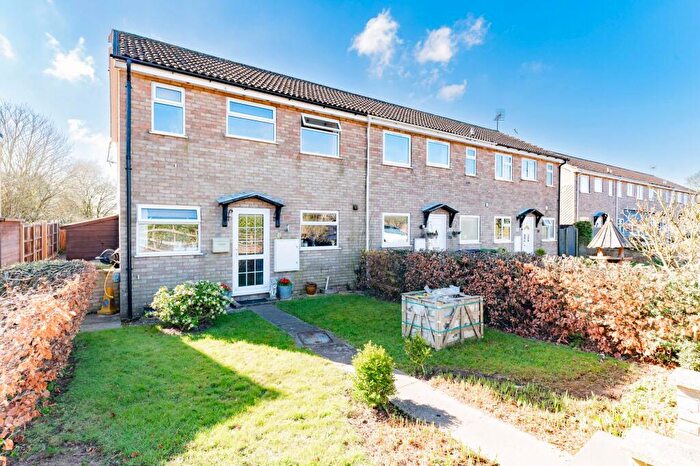 4 Bedroom End Of Terrace House For Sale In Orchard Way, Fleggburgh, NR29