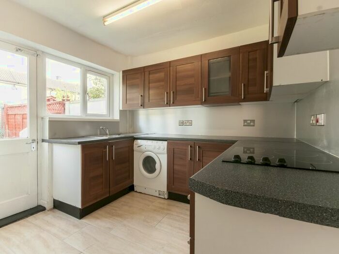 4 Bedroom Terraced House To Rent In Massey Close, Headington, Oxford OX3