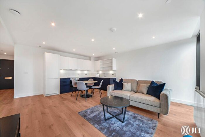 1 Bedroom Flat To Rent In Durban Road, London, E15