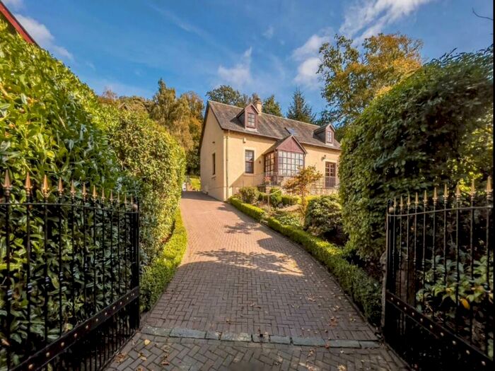 4 Bedroom House To Rent In Clermiston Road, Clermiston, Edinburgh, EH12