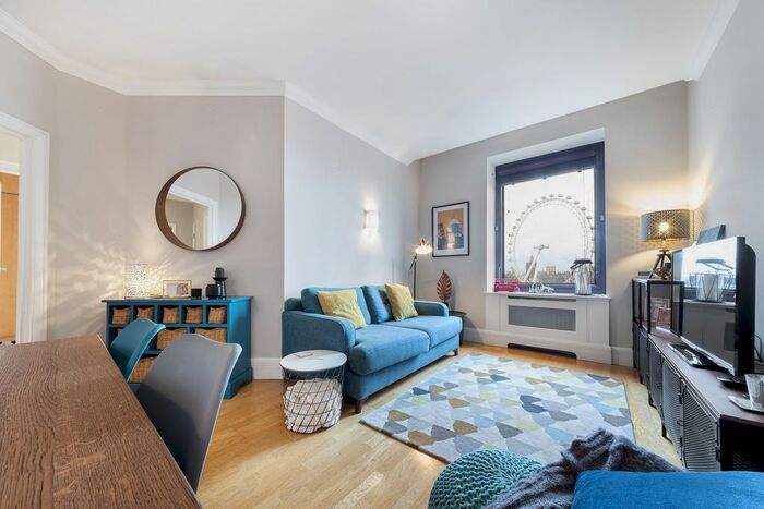 2 Bedroom Flat To Rent In Whitehouse Apartments, Belvedere Road, Southbank, Waterloo, London, SE1