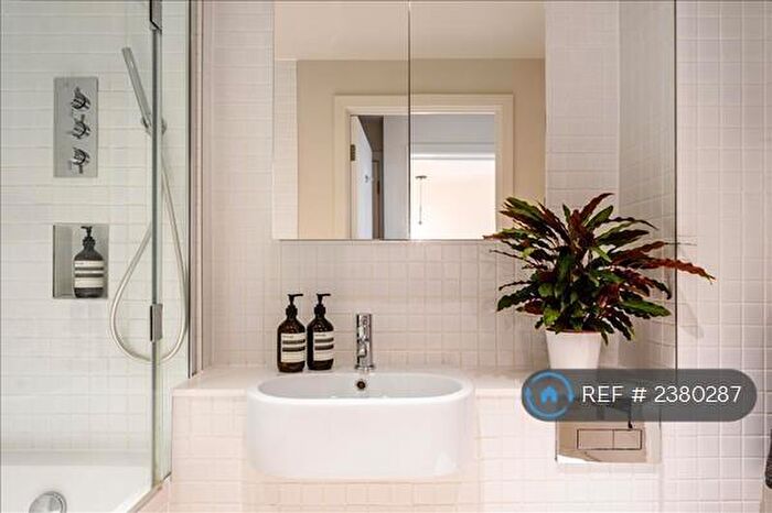 1 Bedroom Flat To Rent In Macpherson Apartments, London, E2