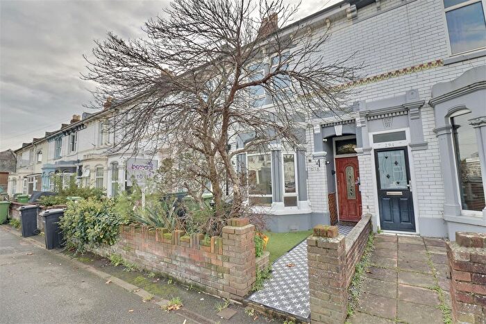 3 Bedroom Terraced House To Rent In Laburnum Grove, Portsmouth, PO2