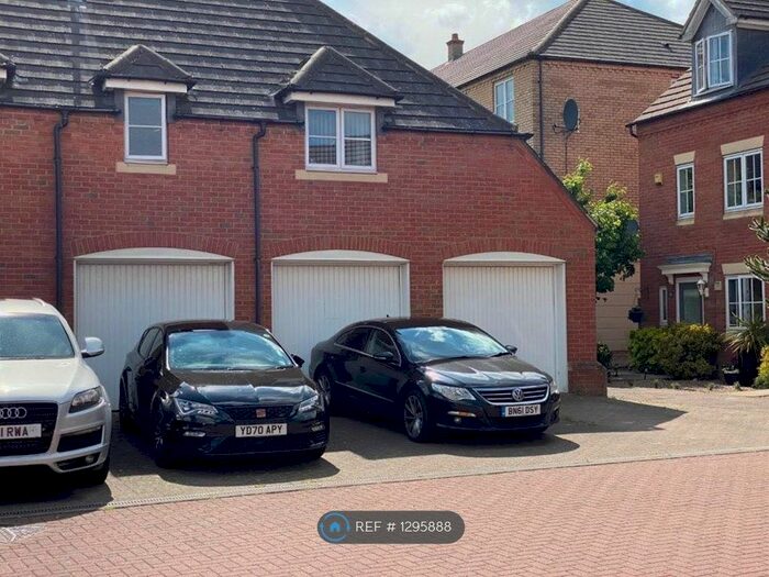 2 Bedroom Detached House To Rent In Baines Way, Grange Park, Northampton NN4